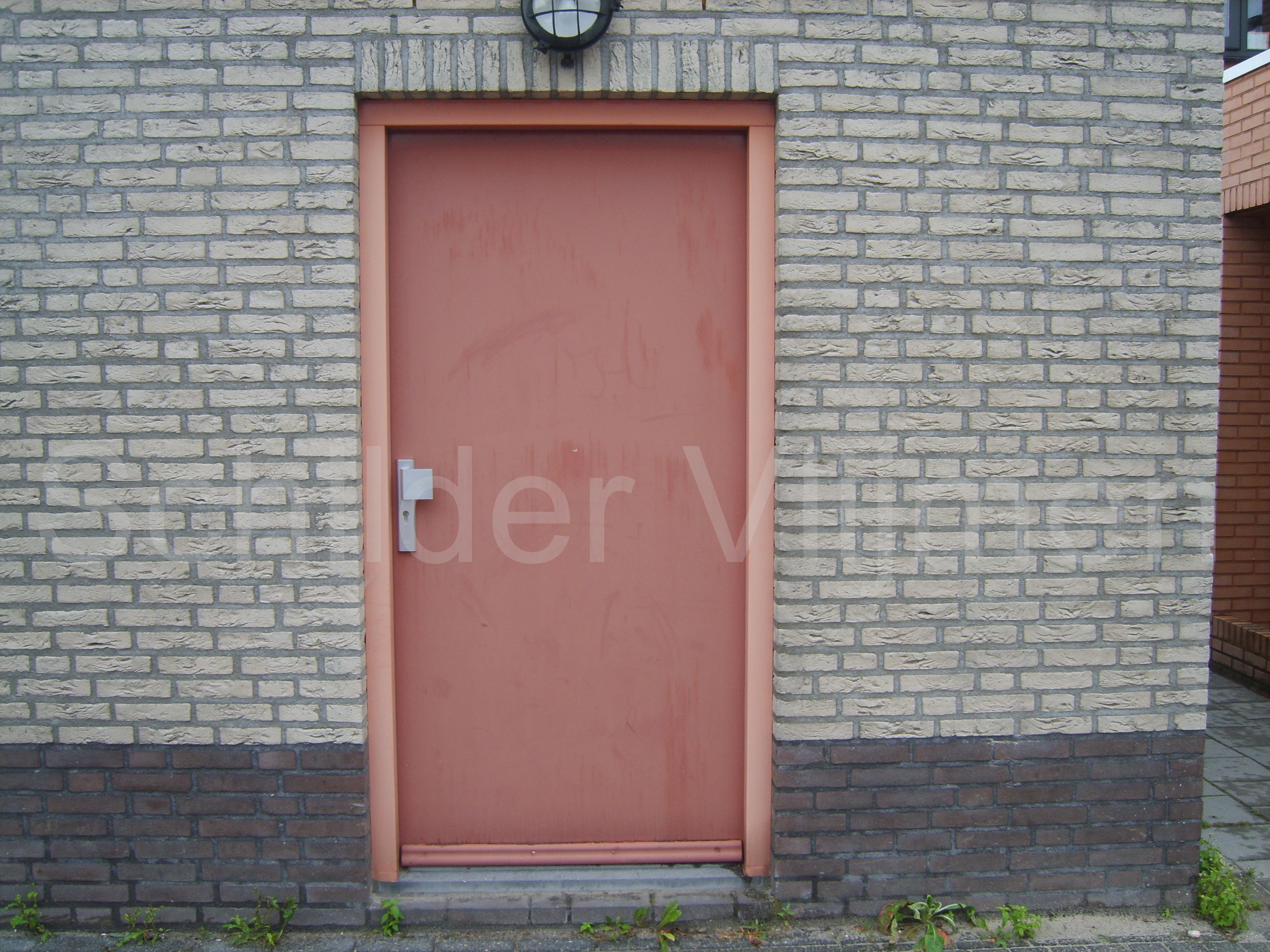 Ontvetten en schuren achterdeur